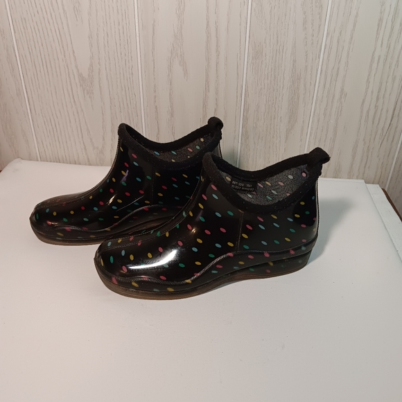 Capelli Rain Ankle Booties Women's Size 6 Black With Polka Dots. - Picture 3 of 8